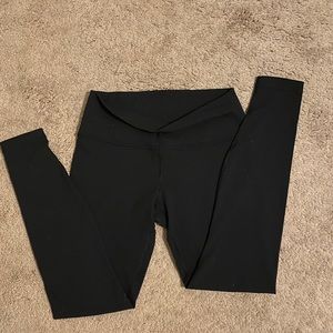 Lululemon Black leggings worn condition 35801 c6